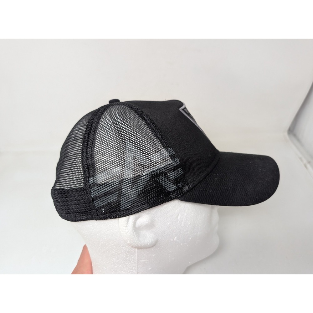 New Era x Alpha Industries Las Vegas Raiders Snapback Mesh Trucker Hat Cap NFL - Picture 2 of 7